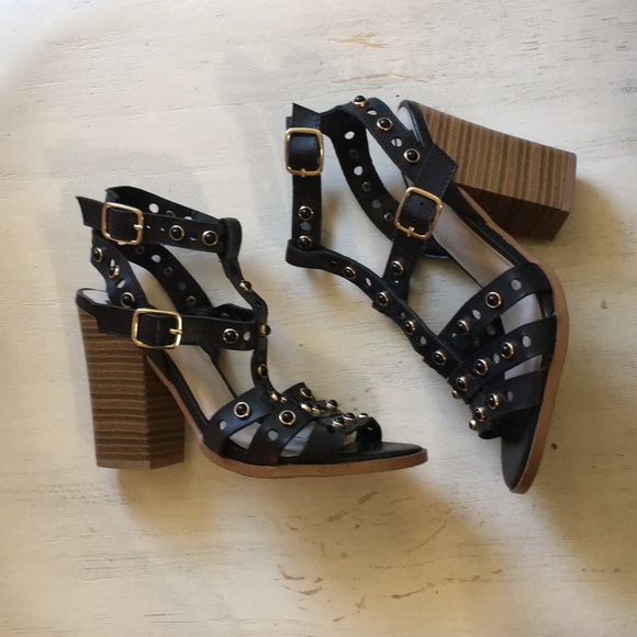 Fergaligious shoes - Picture 3 of 8